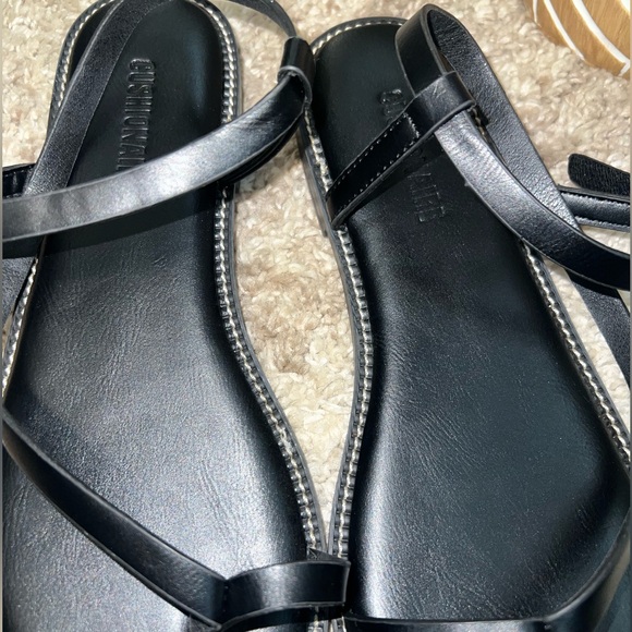 Black Sandals - Picture 6 of 6